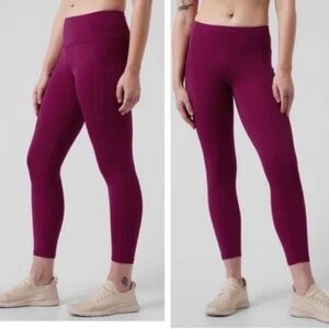 Athleta Ultimate Stash II 7/8 Tight Size XS